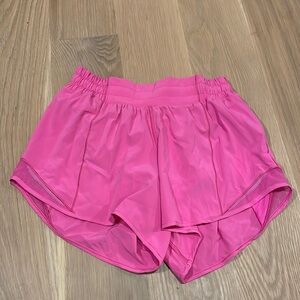 NWOT lululemon shorts